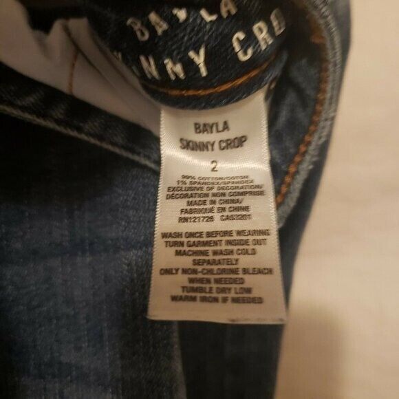 Aeropostale Womens Size 2 Blue  Solid Tattered Skinny Crop Jeans - Picture 3 of 10